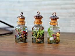 بطری شیشه ای کوچک فانتزی